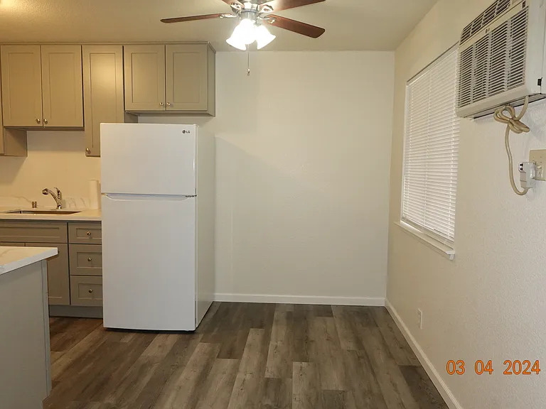 113 Cedar St #2 — Photo 7