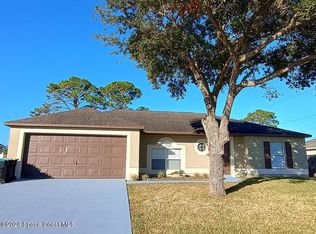 2334 Angel Rd SE, Palm Bay, FL 32909