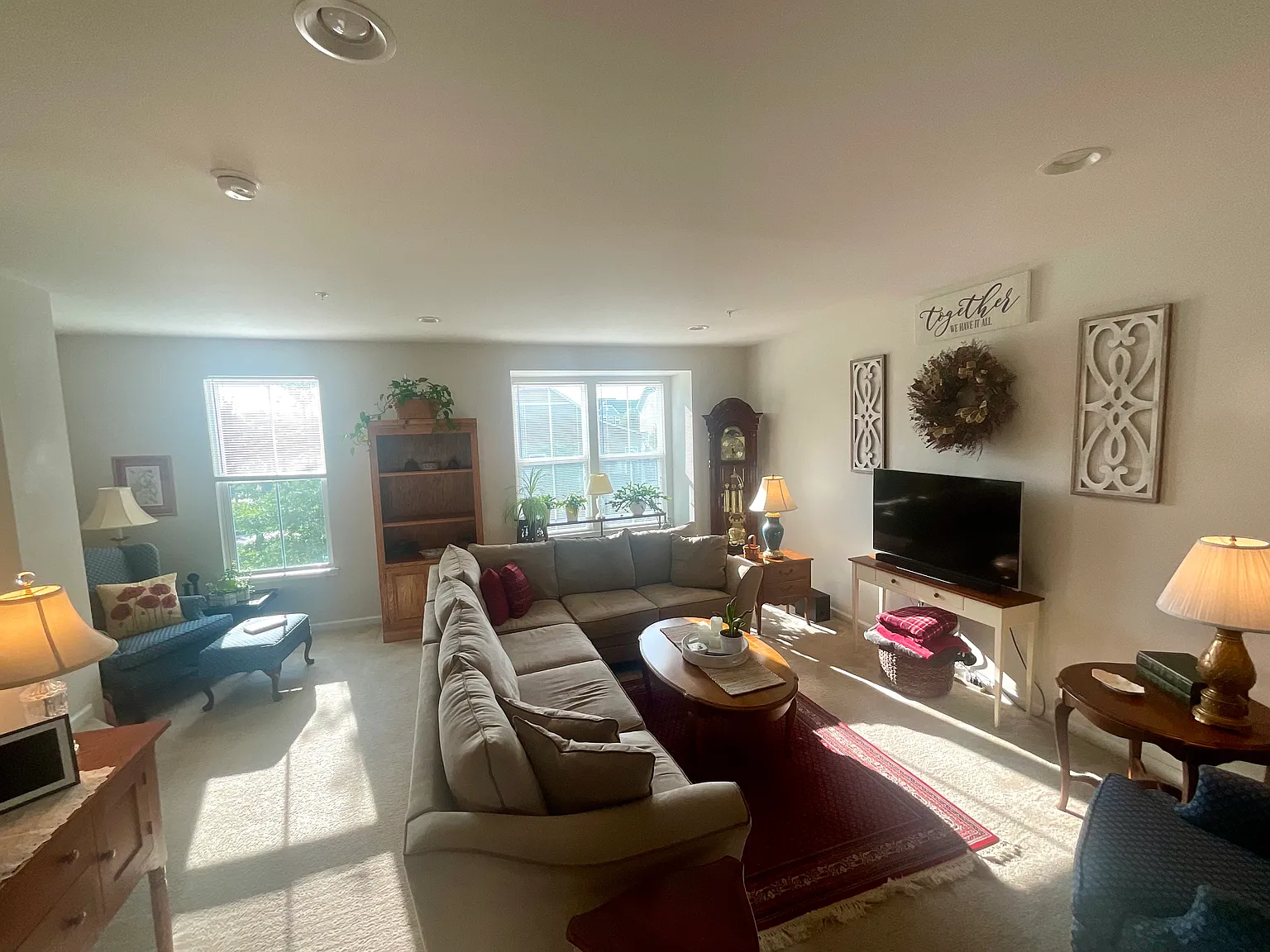 3 bed, 2.5 bath, 2200 sqft, $2,920 — Photo 4
