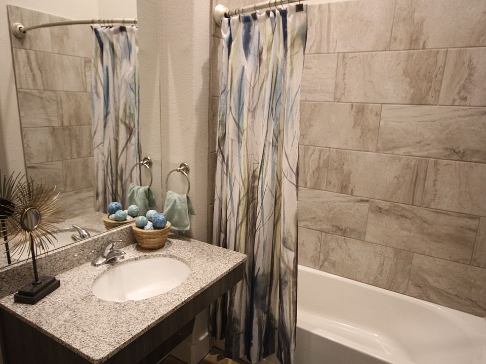 Modern Bathroom with Garden Bathtub
