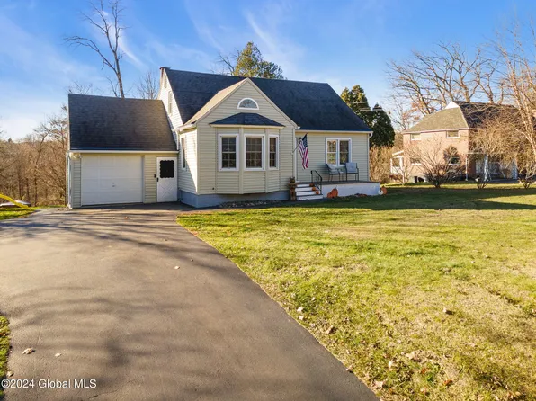 535 Sacandaga Road, Glenville, NY 12302