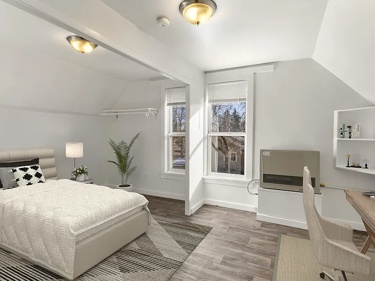32 N Chestnut St #103 — Photo 13