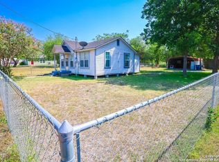 513 N Avenue D, Beeville, TX 78102