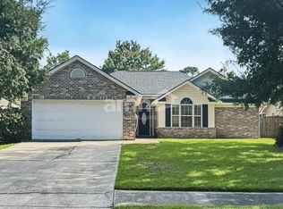 13 Sweetwater Ln, Savannah, GA 31419