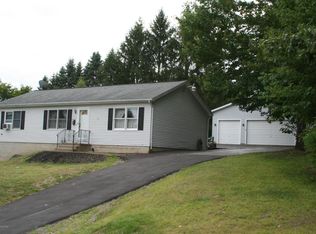 199 Farview St, Carbondale, PA 18407