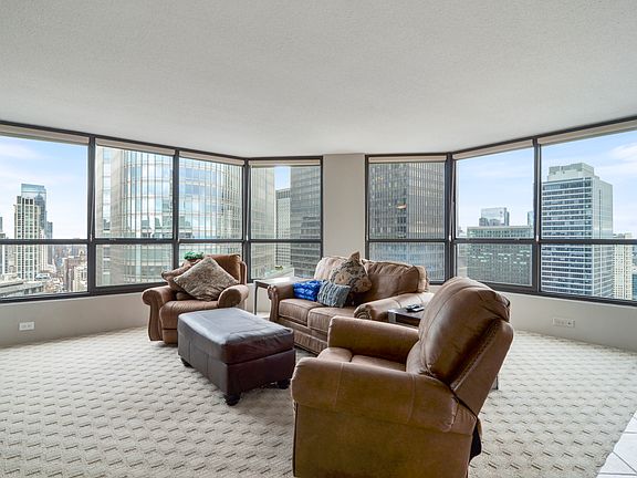 2nd image of 405 N Wabash Ave Unit 4604