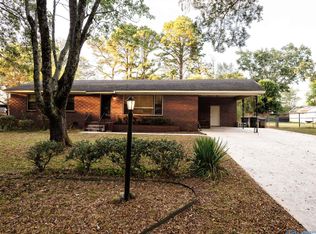 1316 Sheraton St SE, Decatur, AL 35603