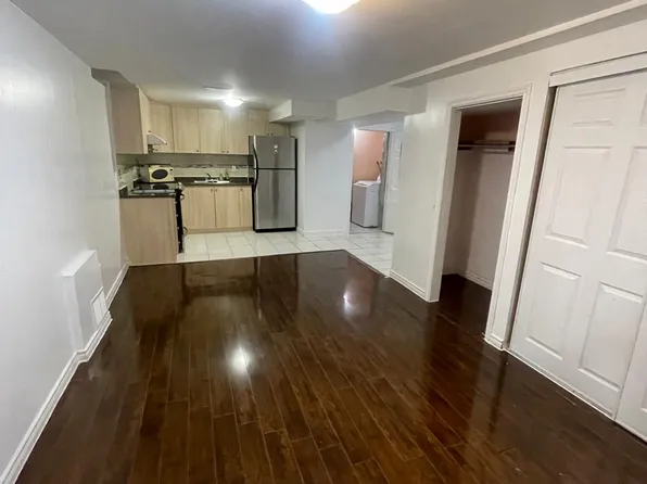 27 Greenleaf Ter #Basement, Toronto, ON M1B 4J5