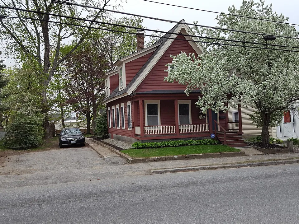 15 West St