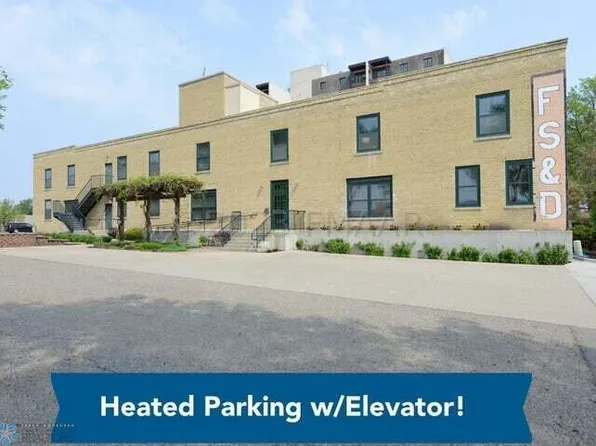 210 11th St N APT 102, Fargo, ND 58102