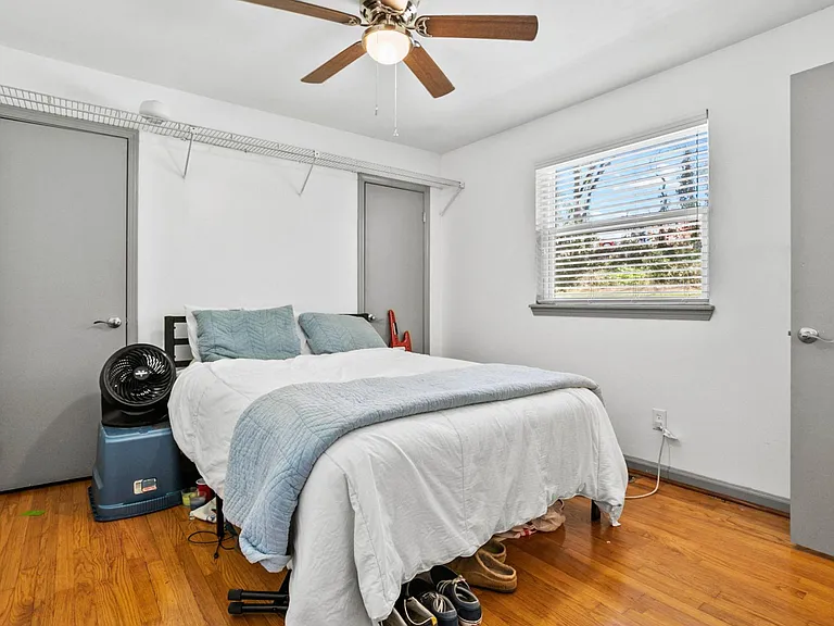 2411 Blossom St #3 — Photo 11