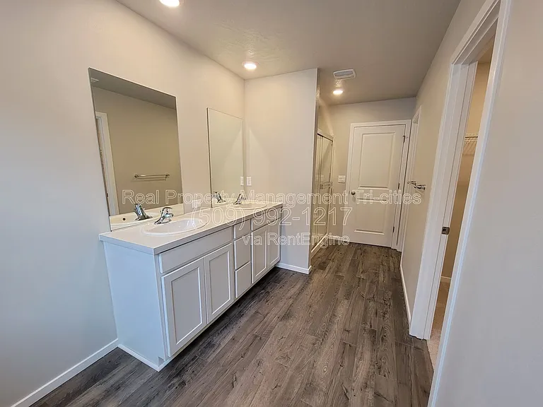 7752 Ranchland Ln — Photo 14