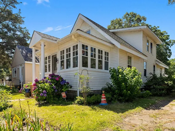 216 W New Jersey Ave, Villas, NJ 08251