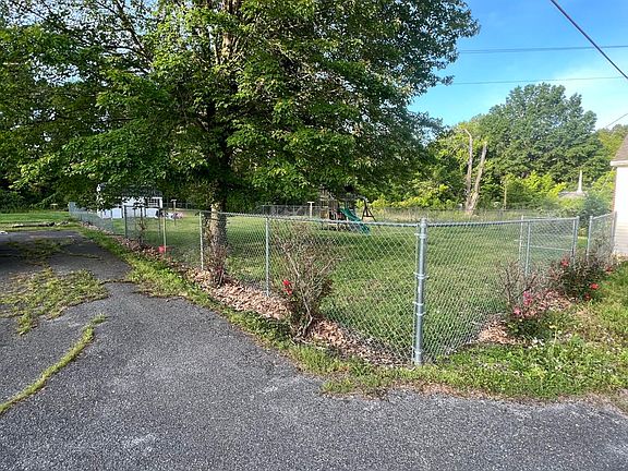 2nd image of 2200 Homewood Ave