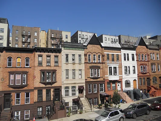 Rented by Willie Kathryn Suggs, LREB | media 11