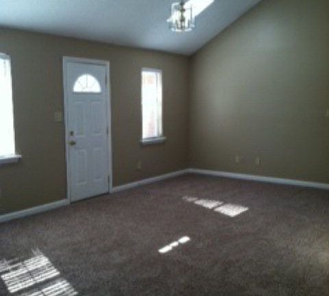 2nd image of 3008 Norwood Ct