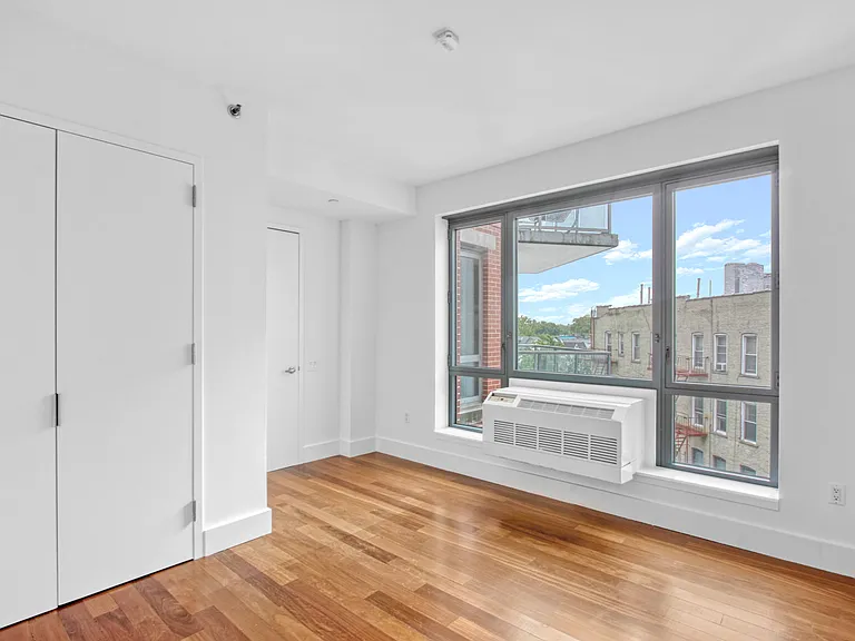 3692 Bedford Ave #5H — Photo 10