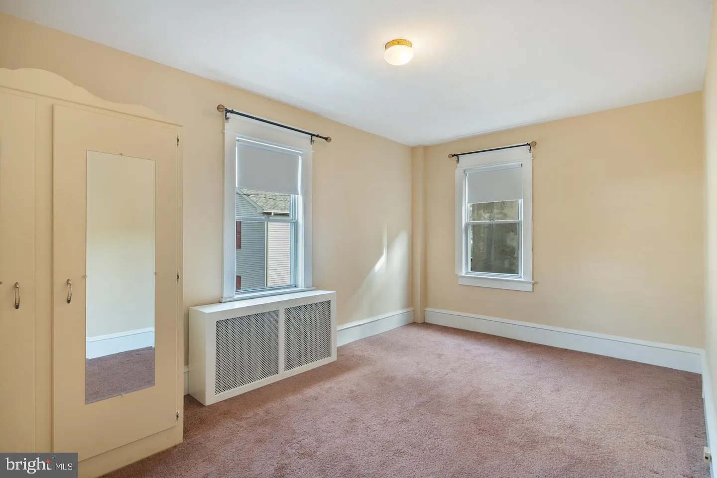 2 bed, 1.0 bath, $2,300 — Photo 4