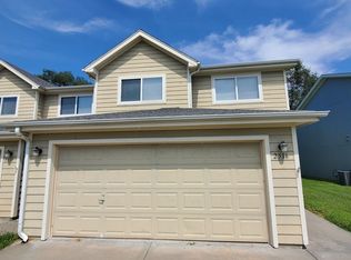 2516 Deerfield Blvd, Junction City, KS 66441