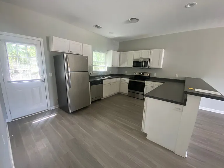 117 Bonielane Dr — Photo 1