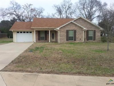 412 Magnolia, Hughes Springs, TX, 75656