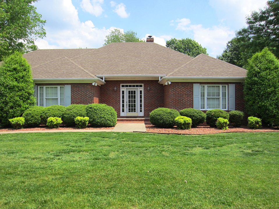 1st image of 1560 Gleneagles Dr