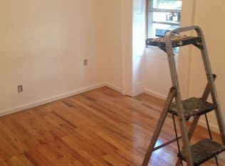 271 Manhattan Ave, Brooklyn, NY 11211