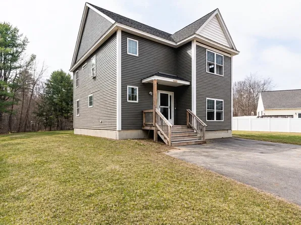 10 Norway Plains Road, Rochester, NH 03868