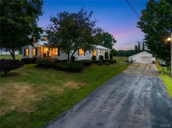 709 State Route 176, Fulton, NY 13069
