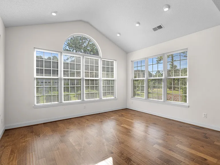 4769 Harvest Dr — Photo 8