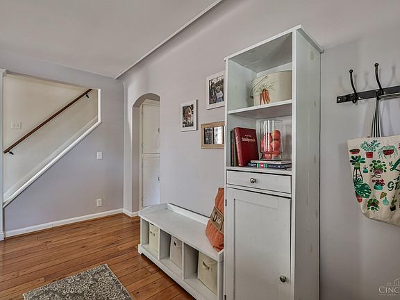5th image of 3224 Ashwood Dr