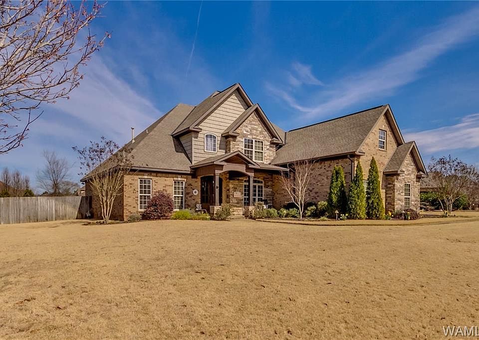 1st image of 3610 River Bluff Dr