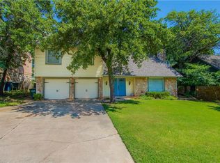 2709 Woodbury Rd, Edmond, OK 73034
