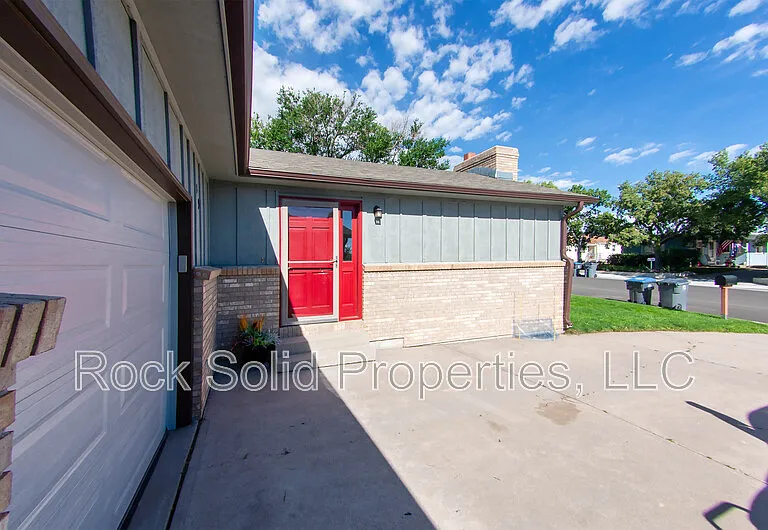249 Miller Ln #1 — Photo 4