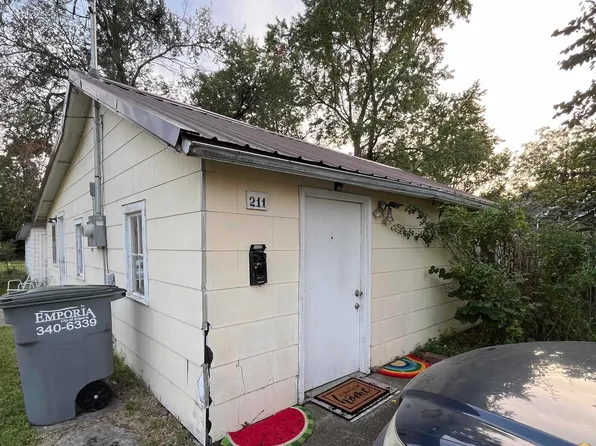 211 E 2nd Ave, Emporia, KS 66801