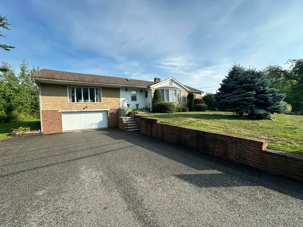 282 Eldridge Road, Wells, ME 04090