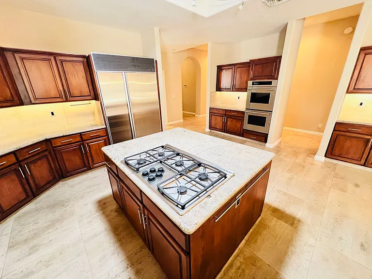 7408 Silver Palm Ave — Photo 23