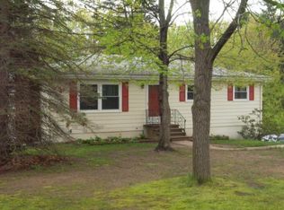 55 1st St, Plainwell, MI 49080