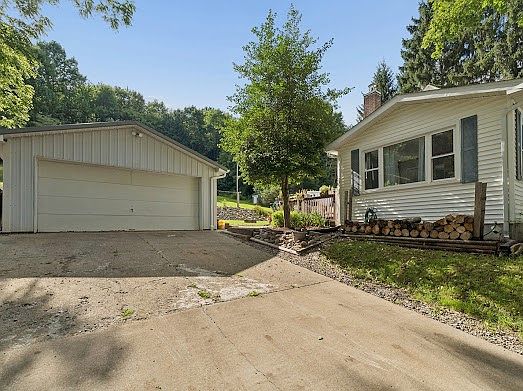5th image of 13167 N Wayland Rd