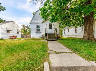 914 Jasper St, Joliet, IL 60436