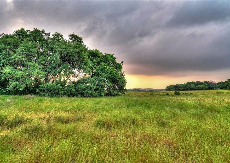 1st image of 888 W Driftwood Valley Trl
