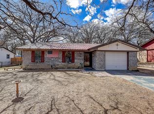160 Richard Ln, Azle, TX 76020