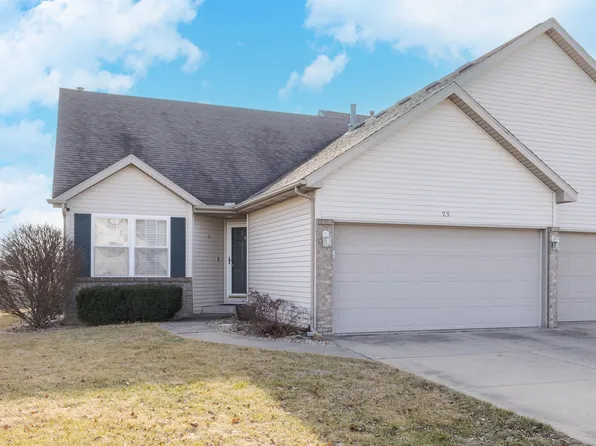 25 Ashling Ct, Bloomington, IL 61704