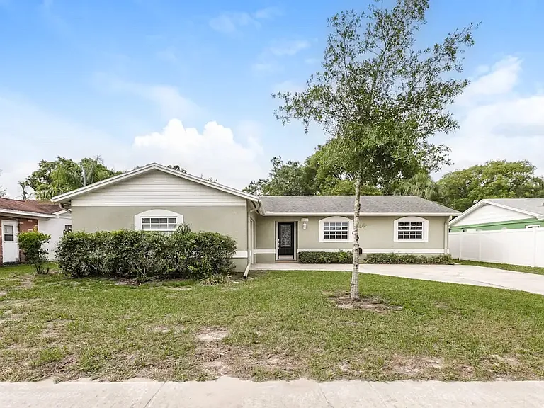2015 W Jorome Dr — Photo 1