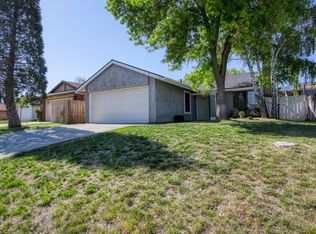 210 Meadowbrook Ct, Tehachapi, CA 93561