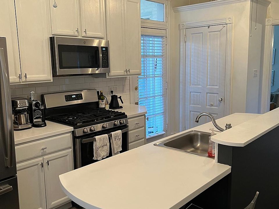 2nd image of 203 Main St Floor 1