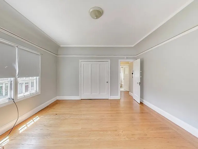 11 Warren Ave #8 — Photo 3