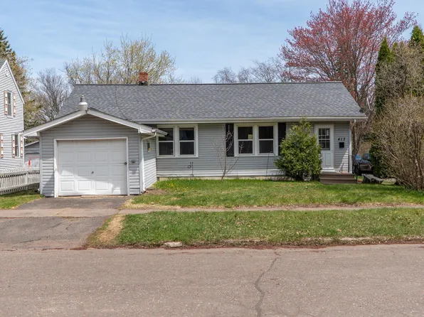 413 Carlton Ave W, Cloquet, MN 55720