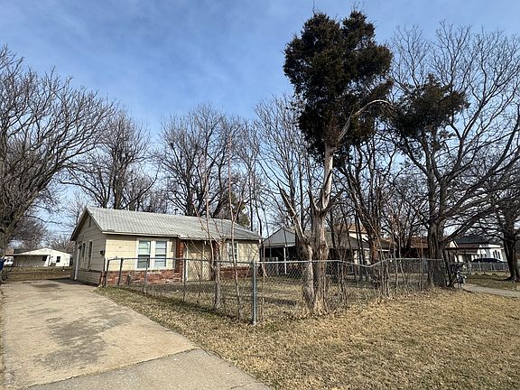 4th image of 2517 SW 42nd St