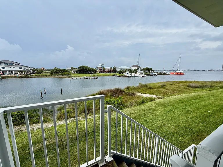 510 Fort Pickens Rd — Photo 6
